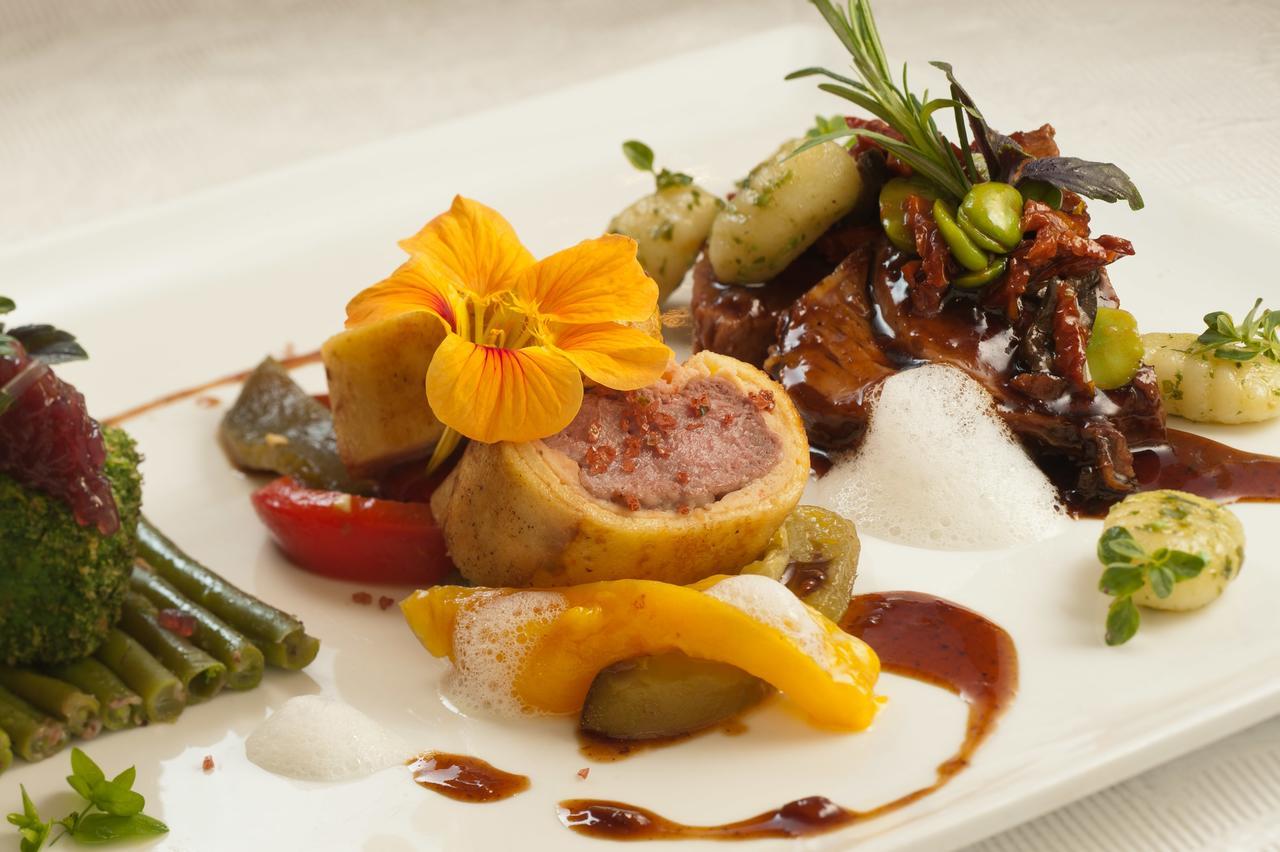 Hotel-Restaurant Distlerhof Leinburg Екстериор снимка