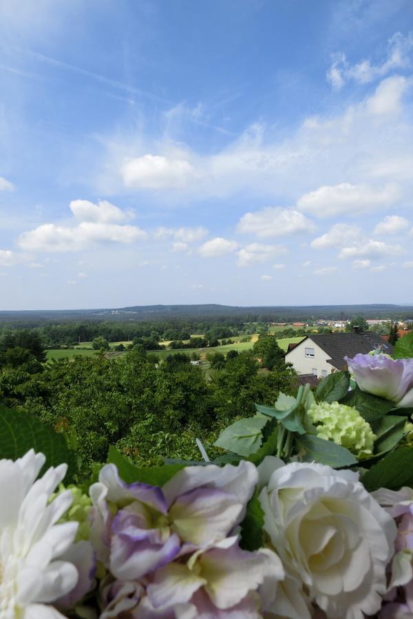 Hotel-Restaurant Distlerhof Leinburg Екстериор снимка